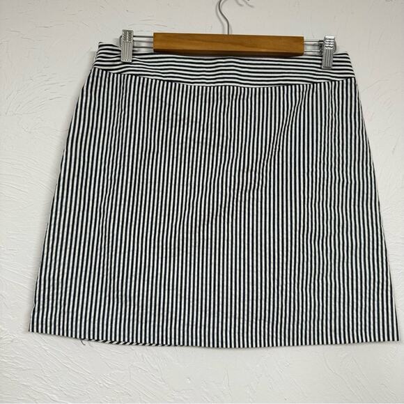 Sandro Paris Grey & White Striped Seersucker Mini Skirt Womens 6 Beachy Vacation - Picture 1 of 9